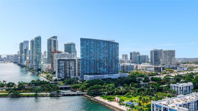 601 NE 36th St 1101, Miami, FL 33137