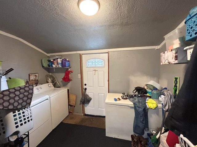 20 Wheatland Avenue, Logansport, IN 46947