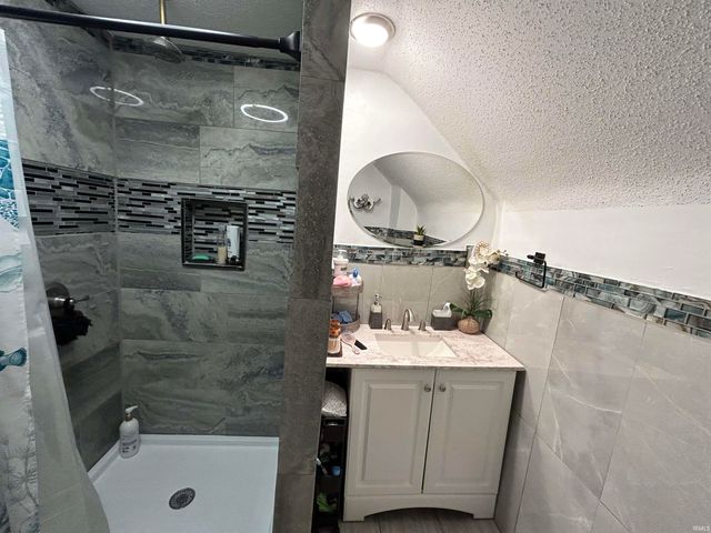 20 Wheatland Avenue, Logansport, IN 46947