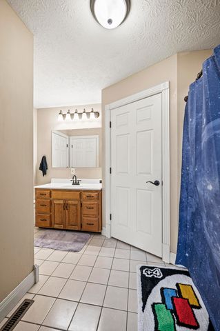 709 Sharon Court, Berea, KY 40403