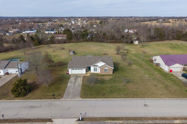 709 Sharon Court, Berea, KY 40403