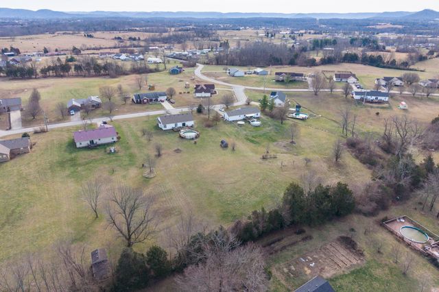 709 Sharon Court, Berea, KY 40403