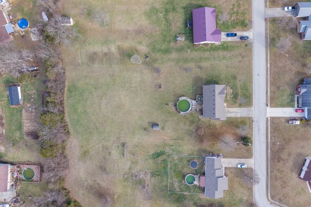 709 Sharon Court, Berea, KY 40403