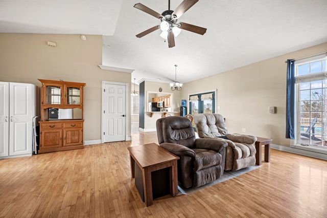 709 Sharon Court, Berea, KY 40403