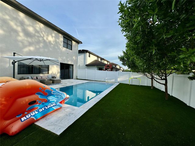 4915 Whispering Way, Fort Lauderdale, FL 33312