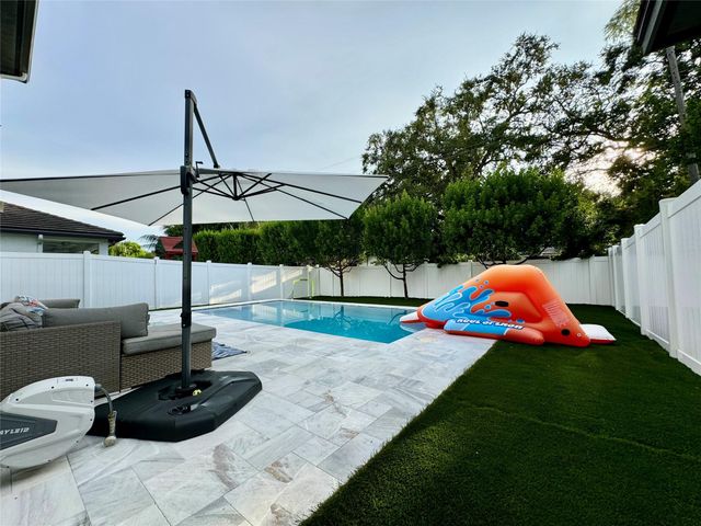 4915 Whispering Way, Fort Lauderdale, FL 33312