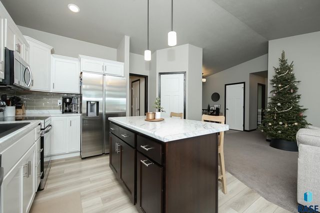 824 N Yankee Ave Avenue, Sioux Falls, SD 57110