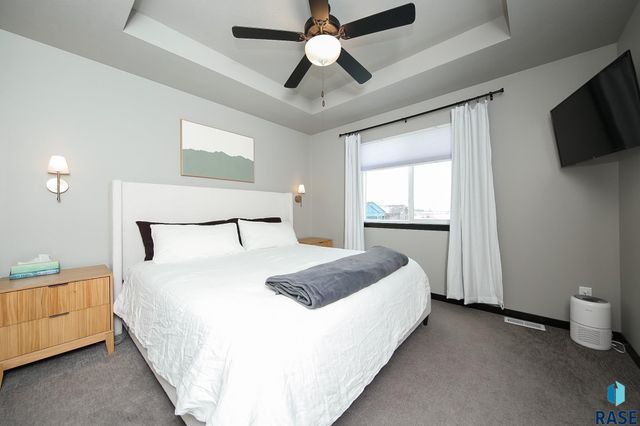 824 N Yankee Ave Avenue, Sioux Falls, SD 57110