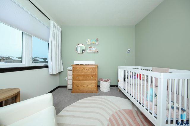 824 N Yankee Ave Avenue, Sioux Falls, SD 57110