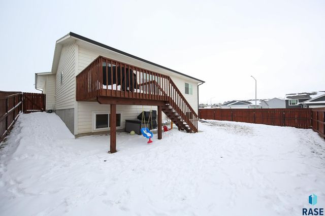 824 N Yankee Ave Avenue, Sioux Falls, SD 57110