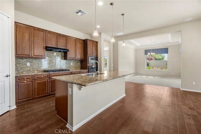 1410 Corte Alamonte, Hemet, CA 92545