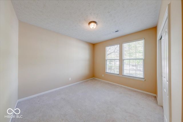 13935 Canonbury Way, Fishers, IN 46037