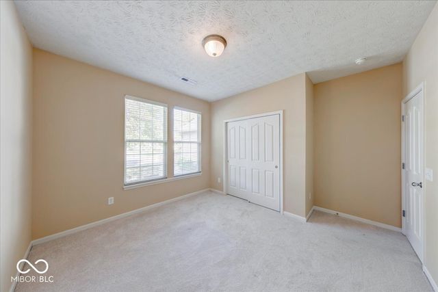 13935 Canonbury Way, Fishers, IN 46037