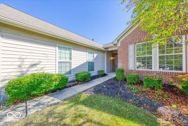 13935 Canonbury Way, Fishers, IN 46037