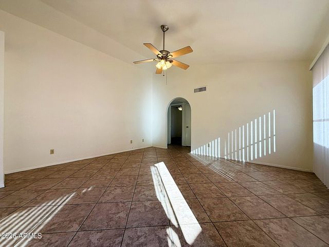 7316 W CHERRY HILLS Drive, Peoria, AZ 85345