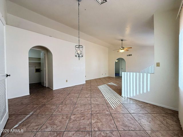 7316 W CHERRY HILLS Drive, Peoria, AZ 85345