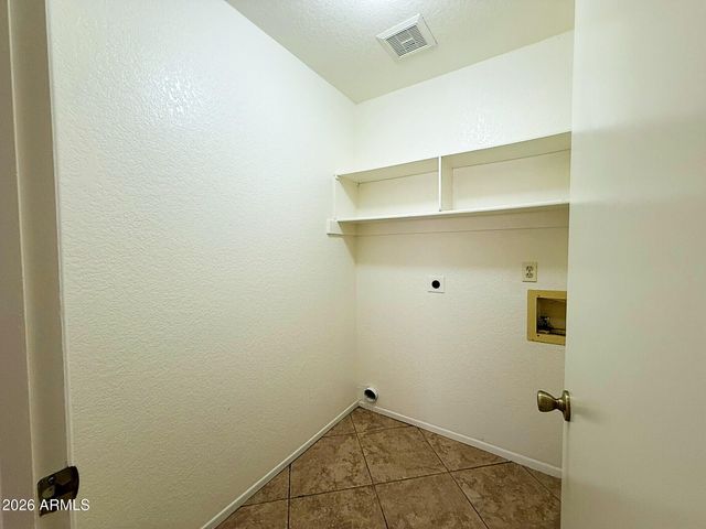 7316 W CHERRY HILLS Drive, Peoria, AZ 85345