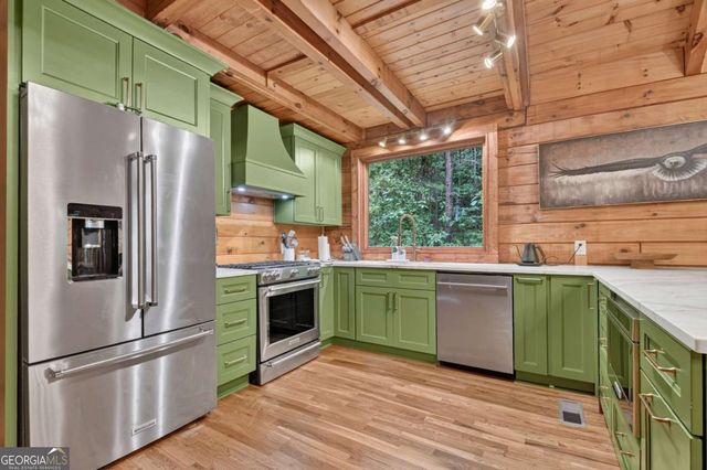 355 Happy Valley Lane, Morganton, GA 30560