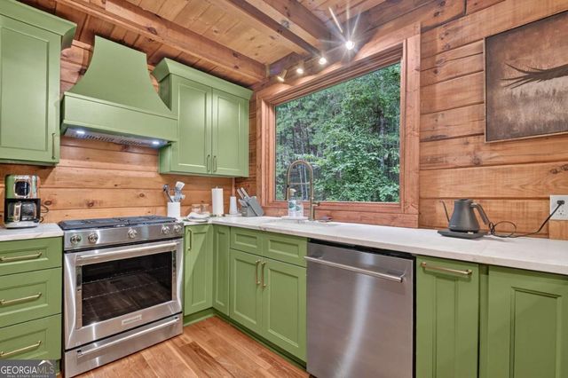 355 Happy Valley Lane, Morganton, GA 30560