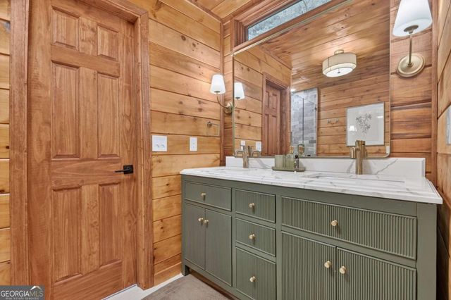 355 Happy Valley Lane, Morganton, GA 30560