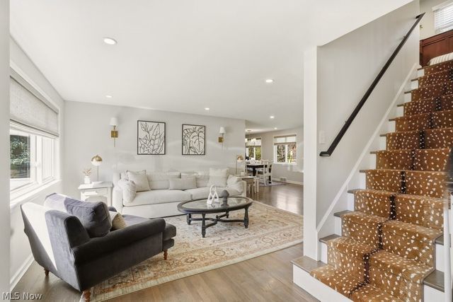 399 Walters Road, Chagrin Falls, OH 44022