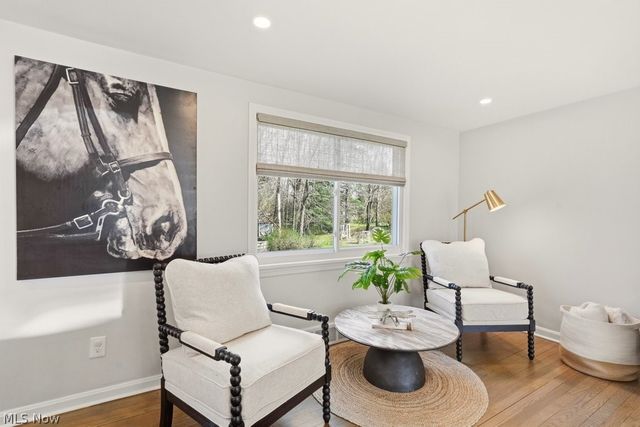 399 Walters Road, Chagrin Falls, OH 44022