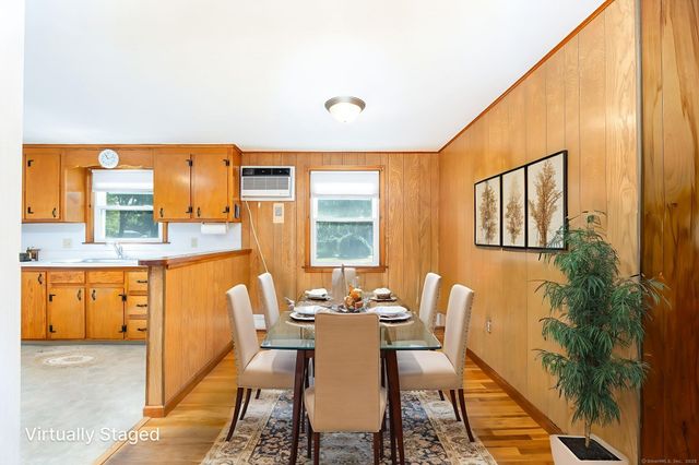 5 Arrow Street, Enfield, CT 06082