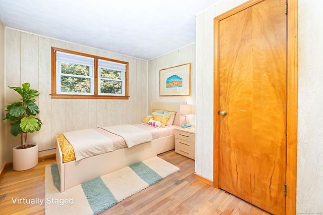 5 Arrow Street, Enfield, CT 06082