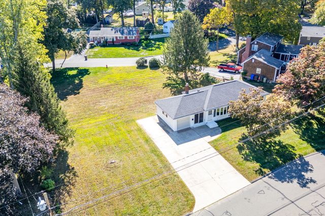 5 Arrow Street, Enfield, CT 06082