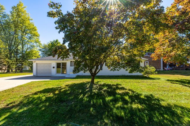5 Arrow Street, Enfield, CT 06082