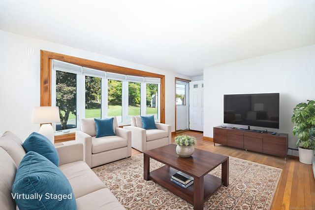 5 Arrow Street, Enfield, CT 06082