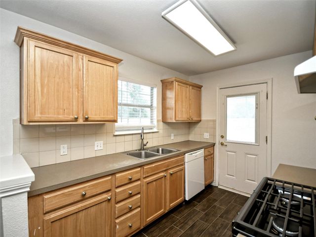 411 Delmar Ave, Austin, TX 78752