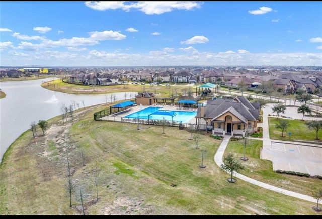 2316 Iron Ridge Lane, Friendswood, TX 77546