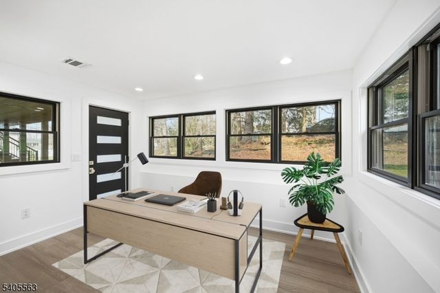 148 Great Hills Rd, Millburn Twp., NJ 07078