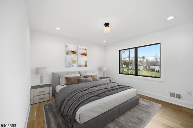 148 Great Hills Rd, Millburn Twp., NJ 07078