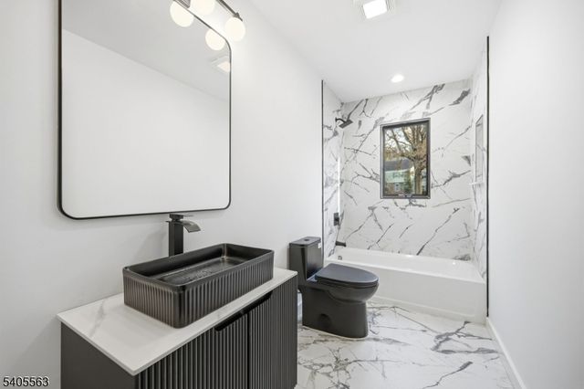 148 Great Hills Rd, Millburn Twp., NJ 07078