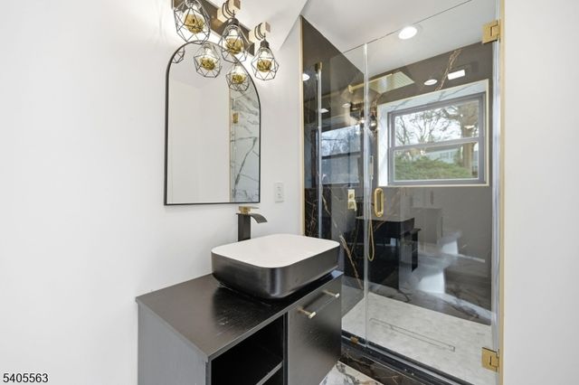 148 Great Hills Rd, Millburn Twp., NJ 07078