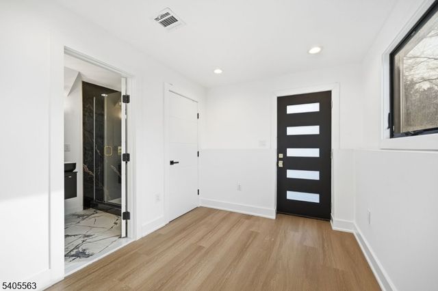 148 Great Hills Rd, Millburn Twp., NJ 07078