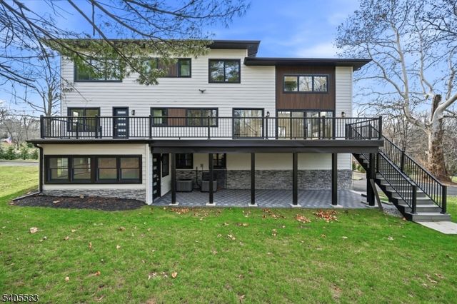 148 Great Hills Rd, Millburn Twp., NJ 07078