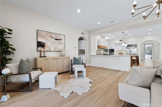 17 Lowland, Irvine, CA 92602
