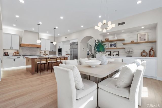17 Lowland, Irvine, CA 92602