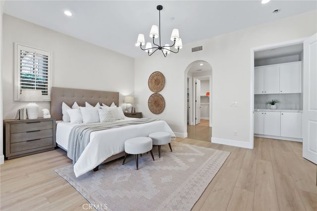 17 Lowland, Irvine, CA 92602
