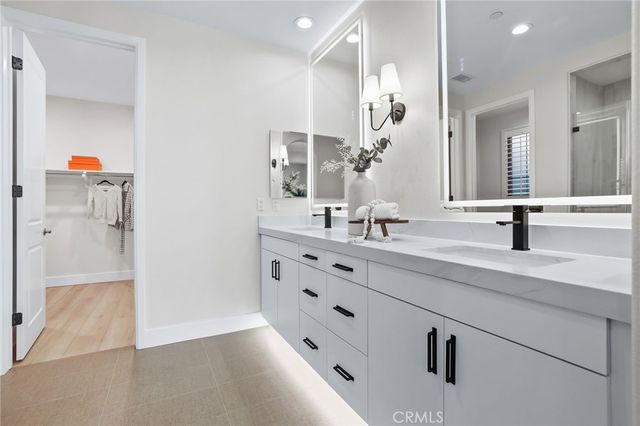 17 Lowland, Irvine, CA 92602