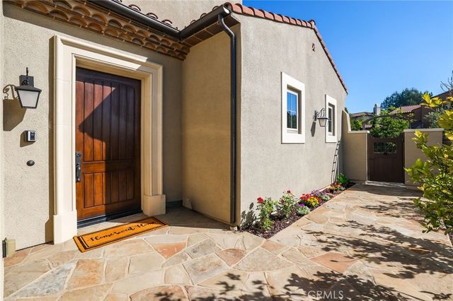 17 Lowland, Irvine, CA 92602