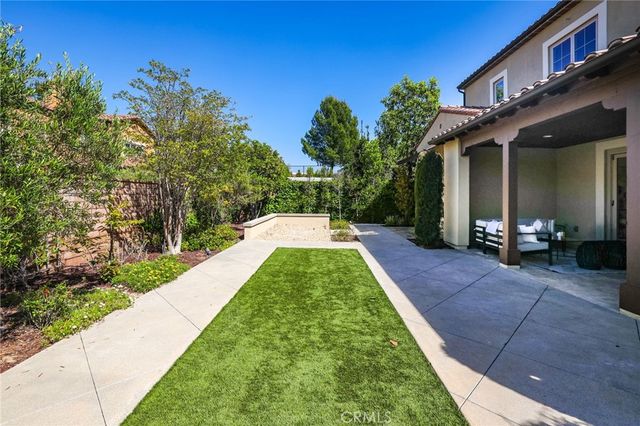 17 Lowland, Irvine, CA 92602