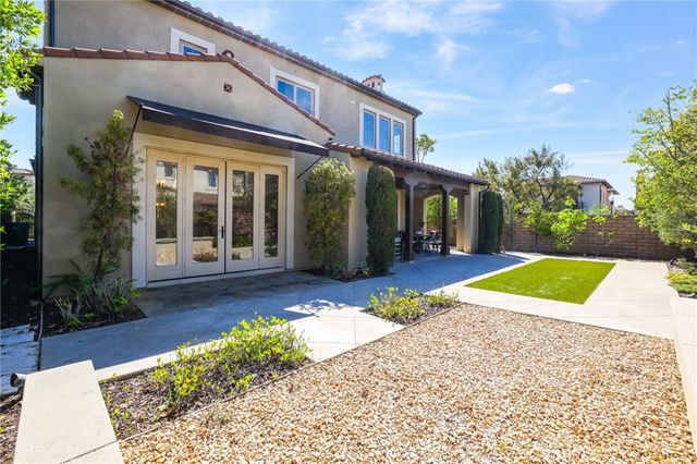 17 Lowland, Irvine, CA 92602