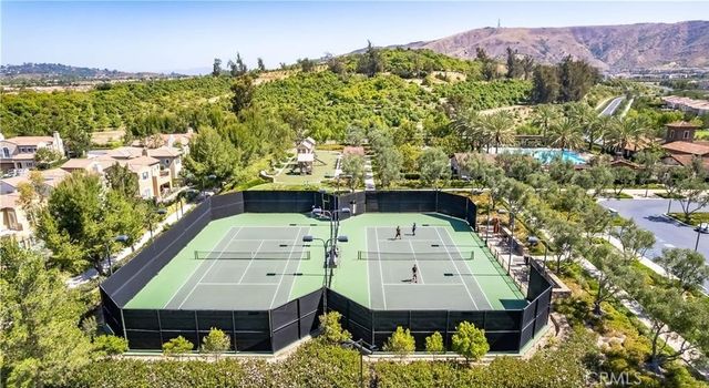 17 Lowland, Irvine, CA 92602