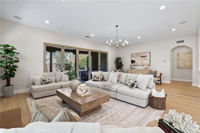 17 Lowland, Irvine, CA 92602