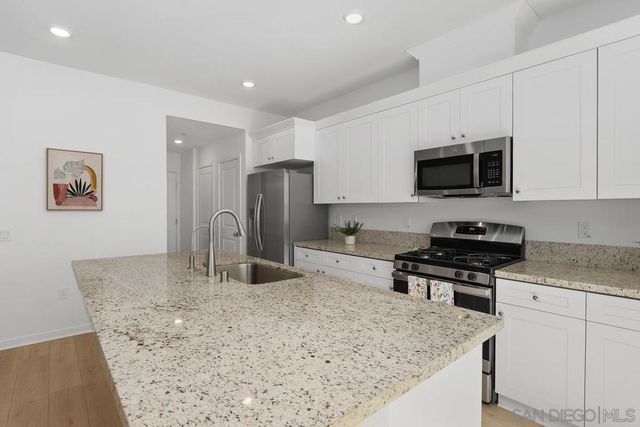 32795 Manhattan Ave, Winchester, CA 92596