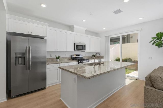 32795 Manhattan Ave, Winchester, CA 92596